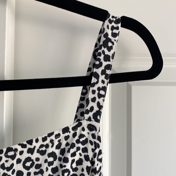 Leopard Maxi Dress - Picture 3 of 8